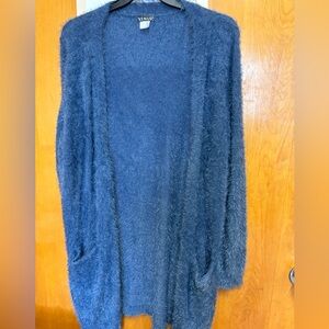 NWOT Venus Cardigan Long Sleeve XL Pockets Feels like Mohair
